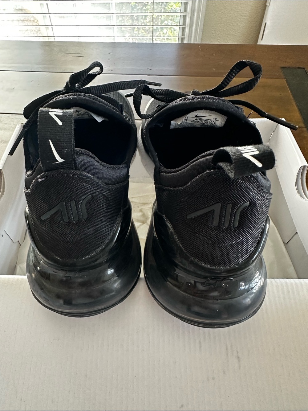 Nike Black and White Air Max 270 Running Shoes - Picture 3 of 8